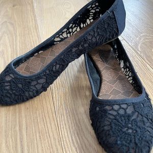 Lucky brand black ballet flats. Mesh/crochet upper. Worn but good condition.